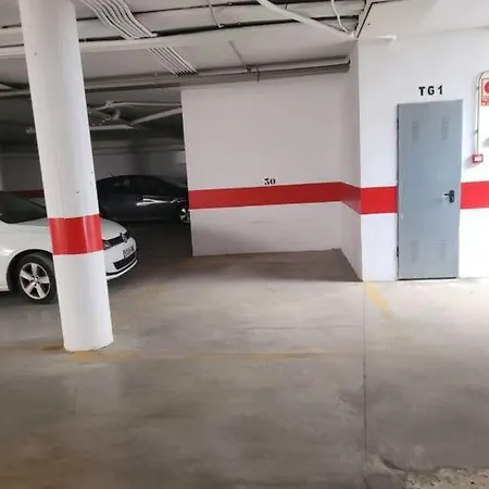 Апартаменты Casa San Lucas - Corazon Del Casco Historico Con Piscina Y Parking